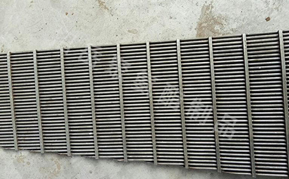 不銹鋼條縫篩板（弧形篩）